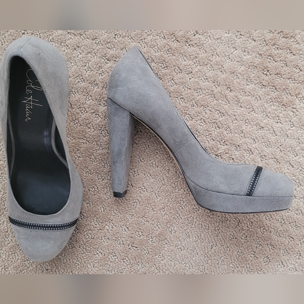 Cole Haan greige grey tan heels size 7.5 vvguc